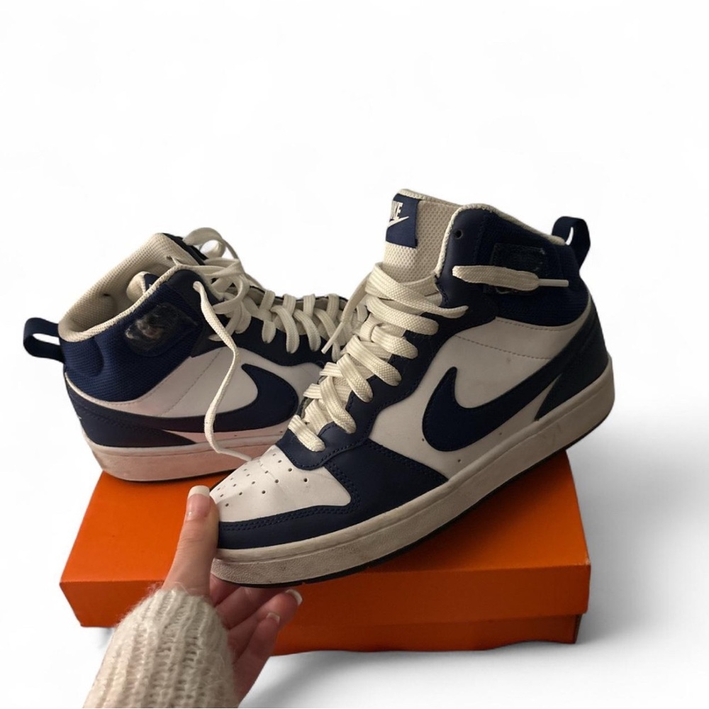 Nike woman’s  Blue and White High-Top Sneakers